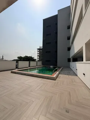4bdrm Maisonette in Lekki Phase 1 for rent