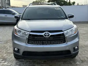 Toyota Highlander 2016 Silver