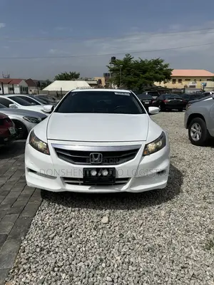 Honda Accord 2011 White