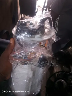 Range Rover Book 2014 Fuel Pump