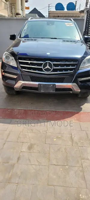 Mercedes-Benz M Class ML 350 4Matic 2012 Blue