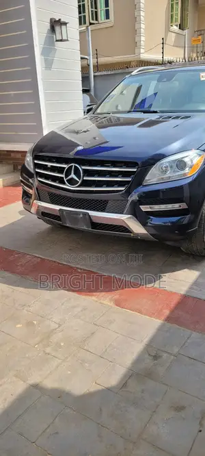 Mercedes-Benz M Class ML 350 4Matic 2012 Blue