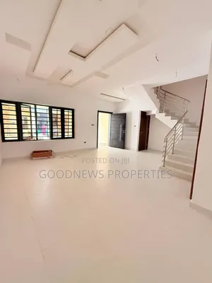 3bdrm Duplex in Sangotedo for sale