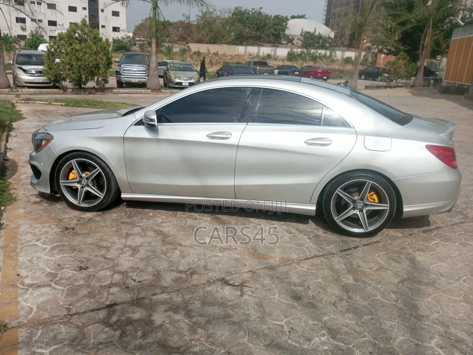 Mercedes-Benz CLA-Class 2014 Silver