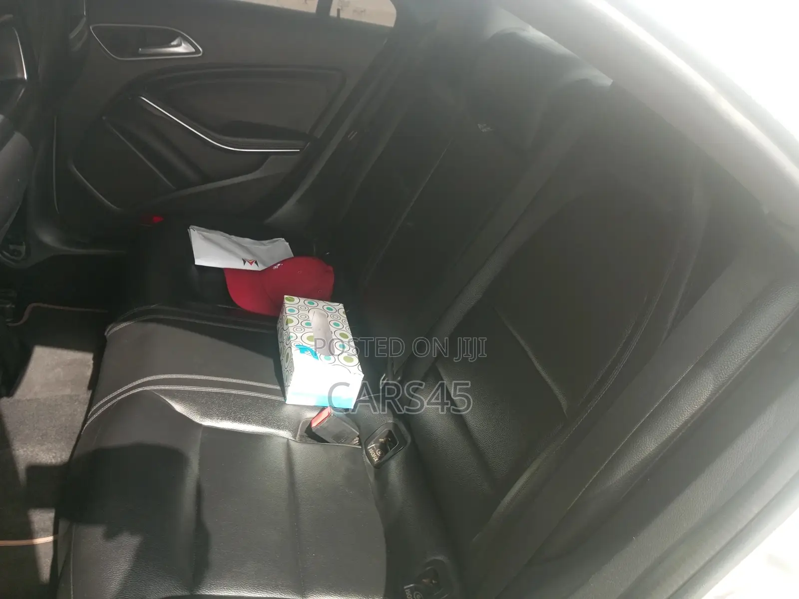 Mercedes-Benz CLA-Class 2014 Silver