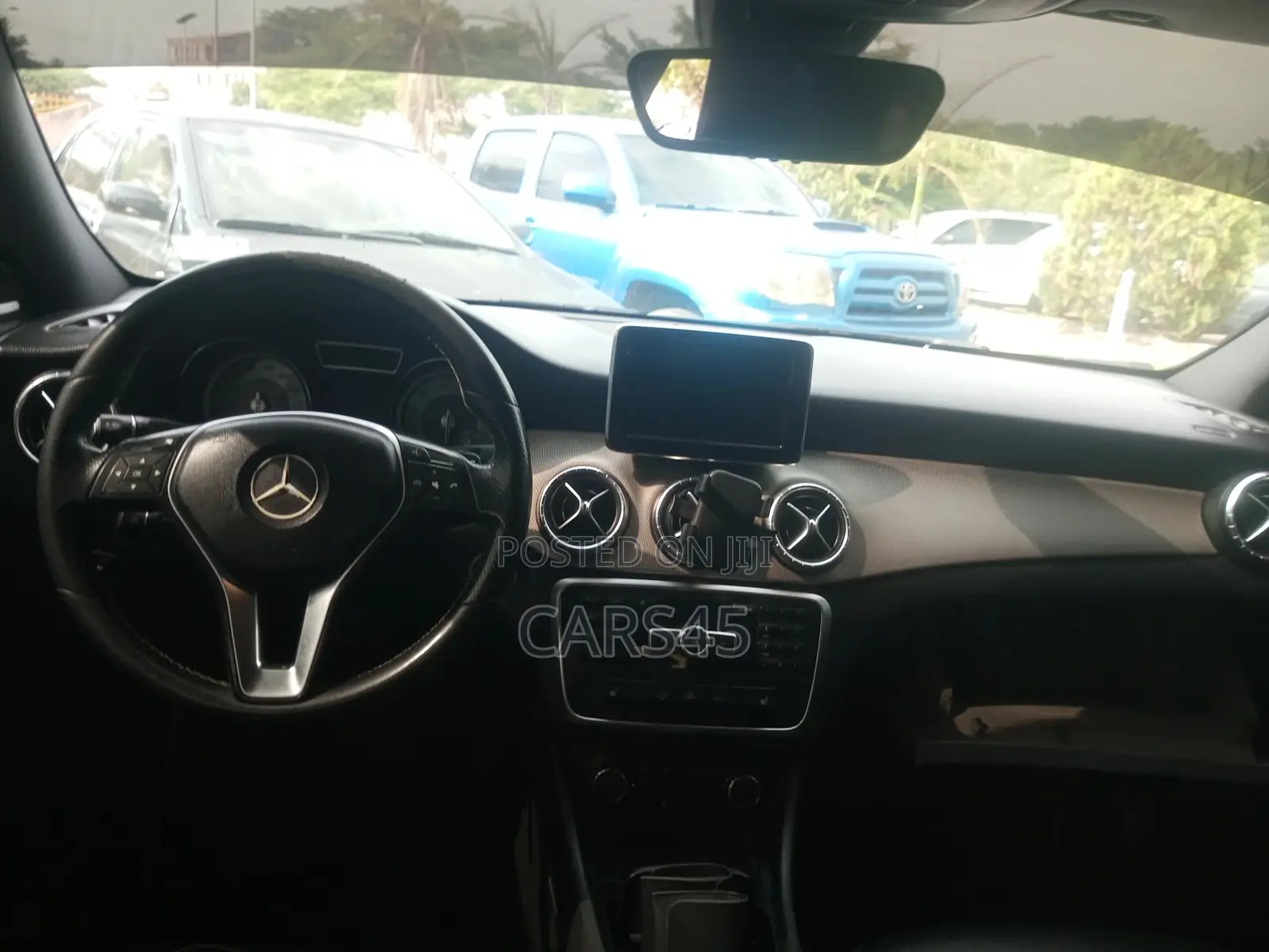 Mercedes-Benz CLA-Class 2014 Silver