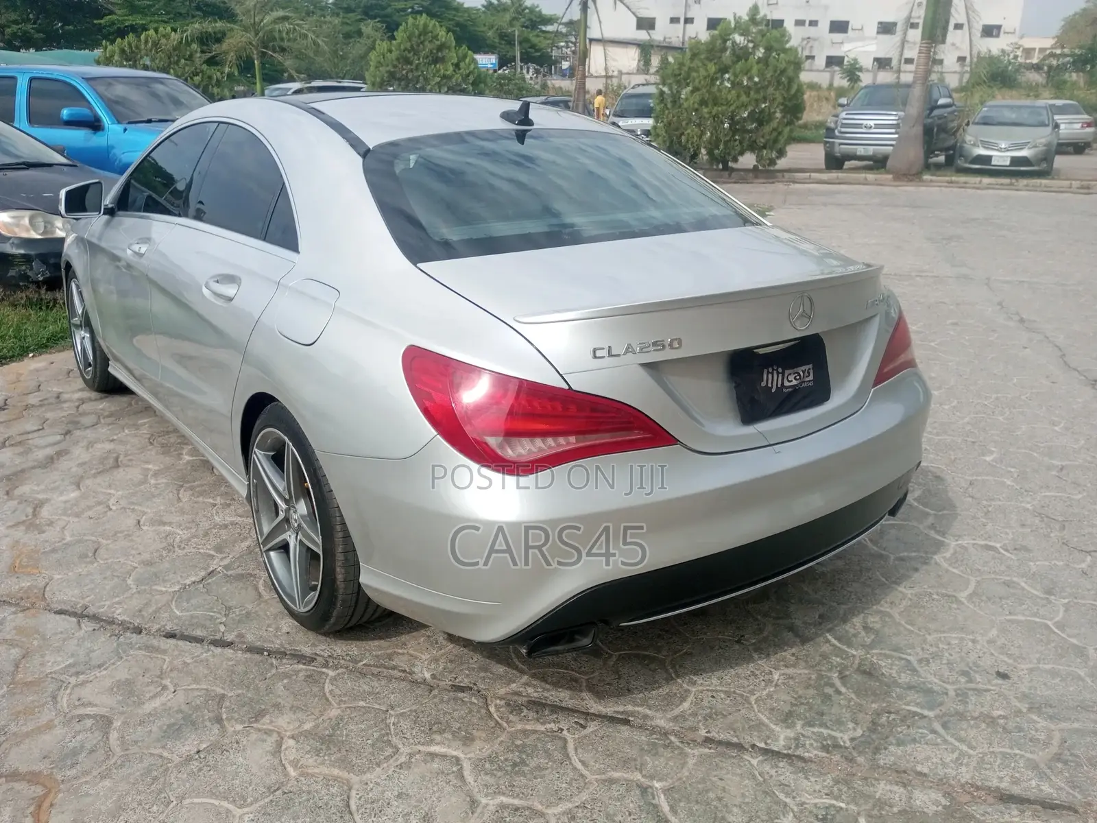 Mercedes-Benz CLA-Class 2014 Silver