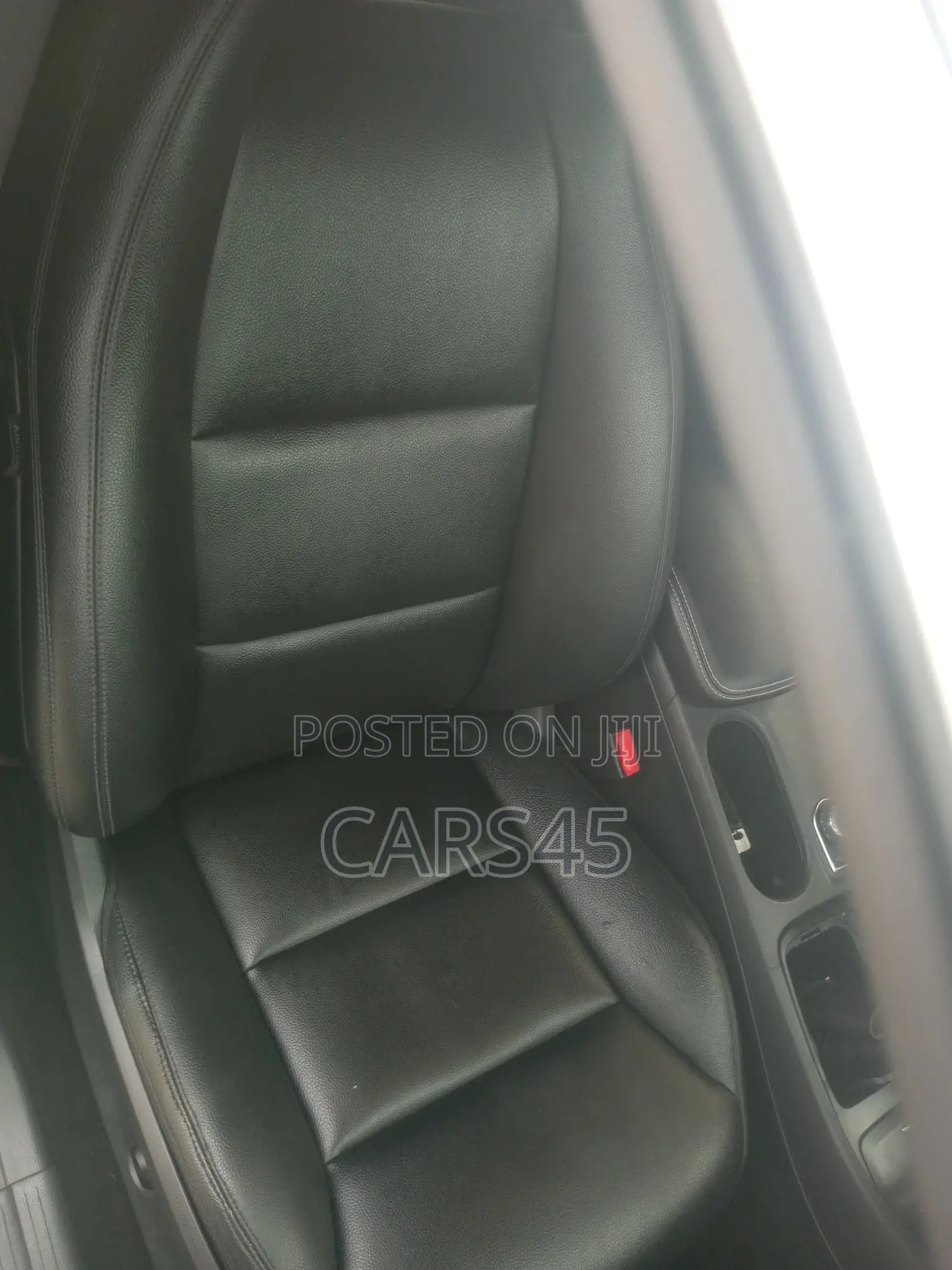 Mercedes-Benz CLA-Class 2014 Silver