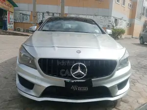 Mercedes-Benz CLA-Class 2014 Silver