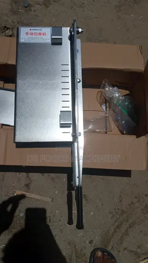 Manual Bone Saw Machine