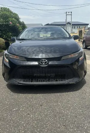 Toyota Corolla LE 2020 Black