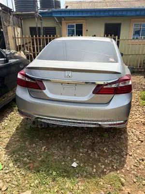Honda Accord EX-L 4dr Sedan FWD (2.4L 4cyl 2A) 2017 Silver