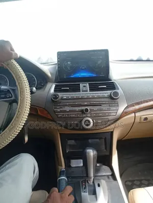 Honda Accord 2009 Gold