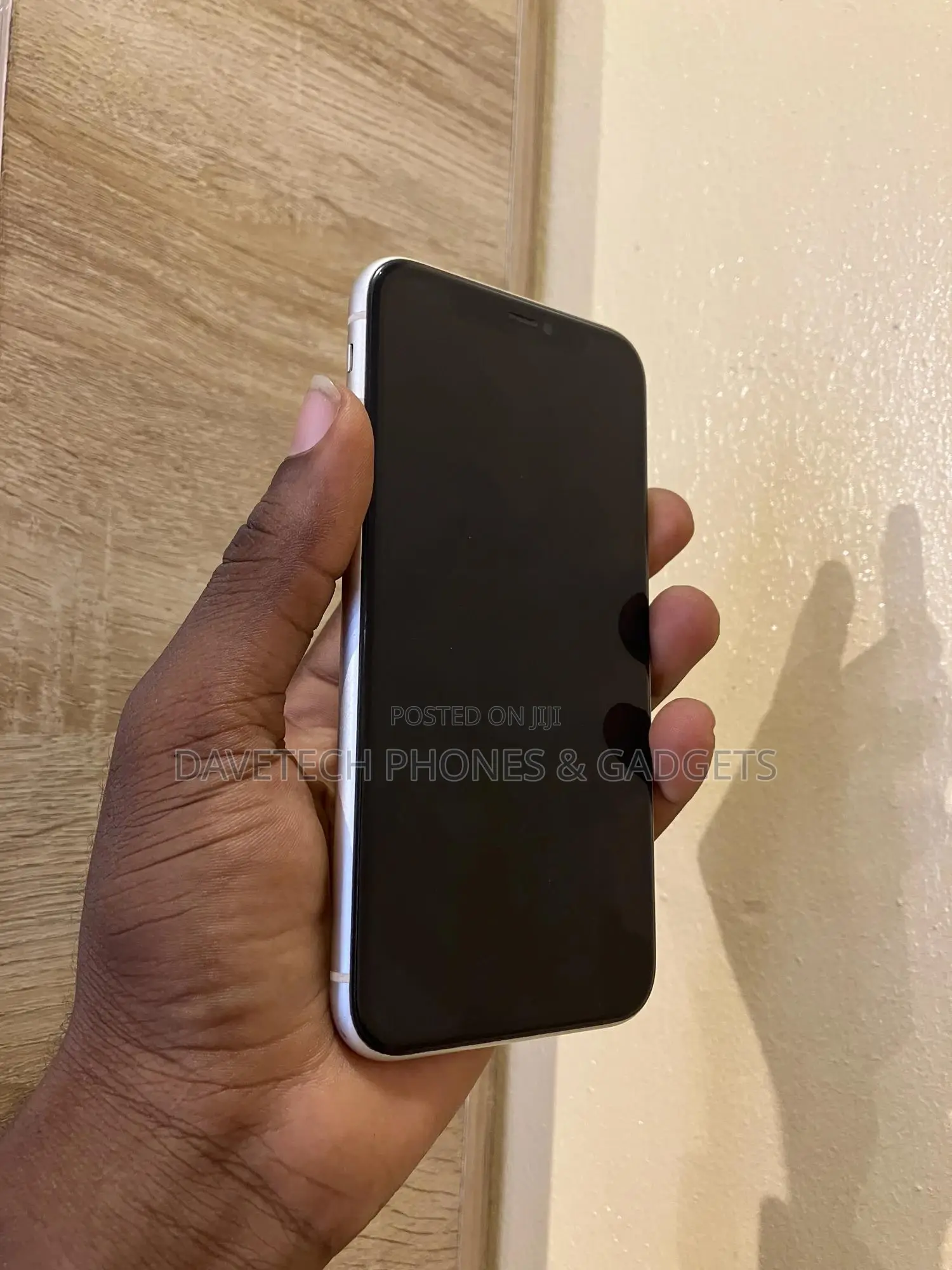 Apple iPhone 11 64 GB White