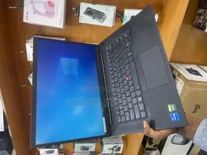 Laptop 32GB Intel Core i7 SSD 1T