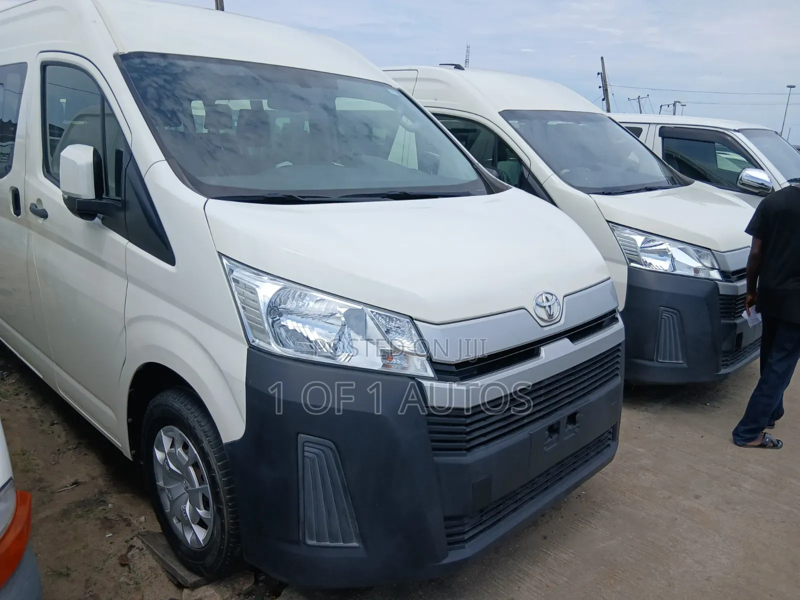 Toyota HiAce 2020 White