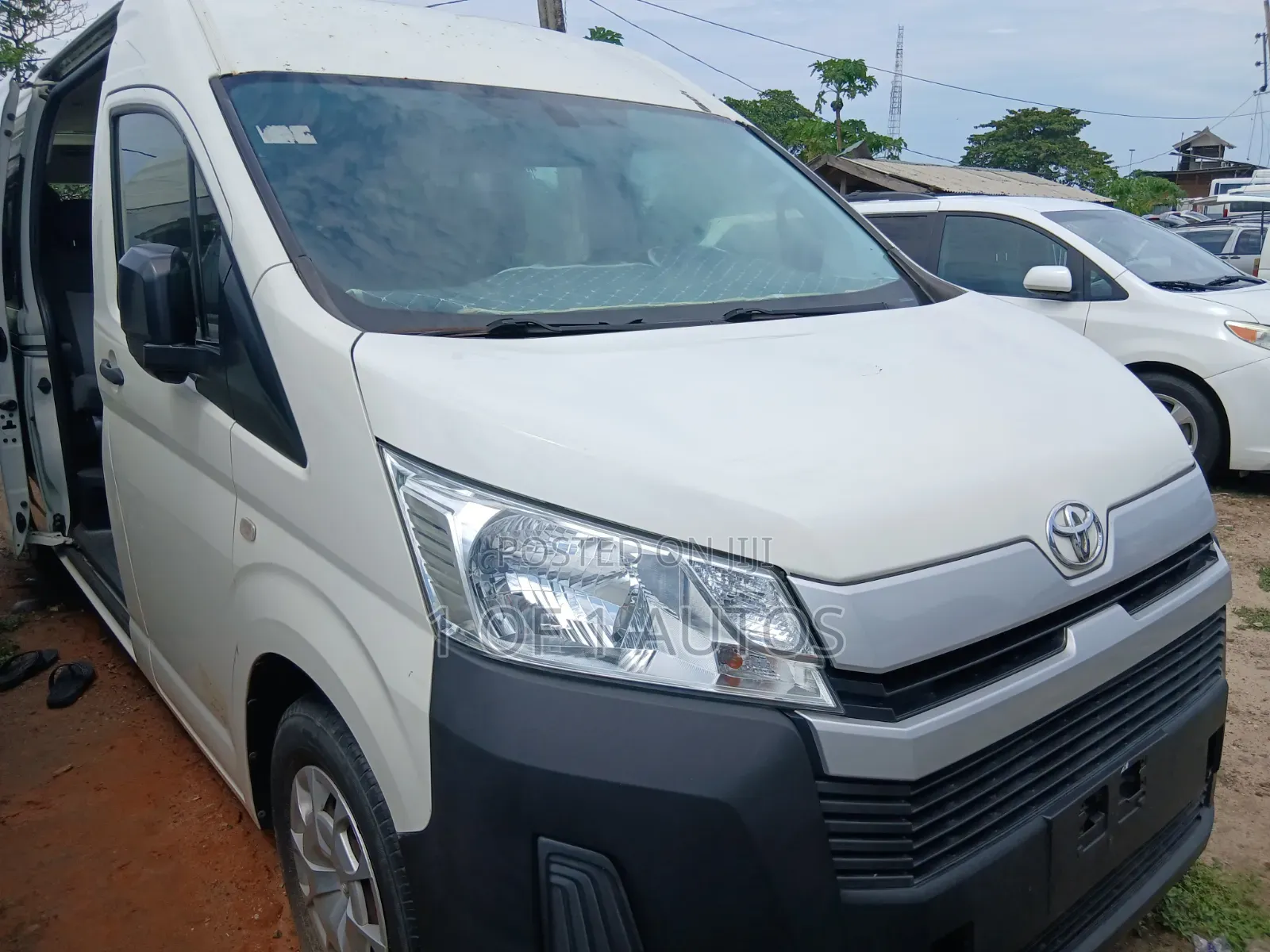 Toyota HiAce 2020 White