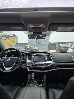 Toyota Highlander Limited 4x2 V6 (3.5L 6cyl 8A) 2018 Black