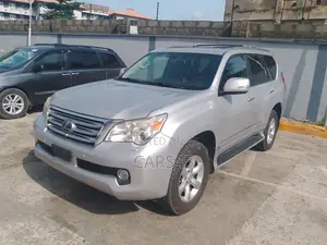 Lexus GX 2010 Silver