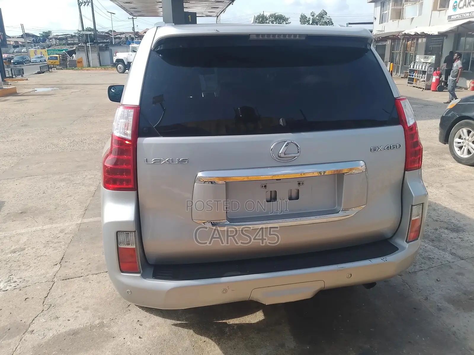 Lexus GX 2010 Silver
