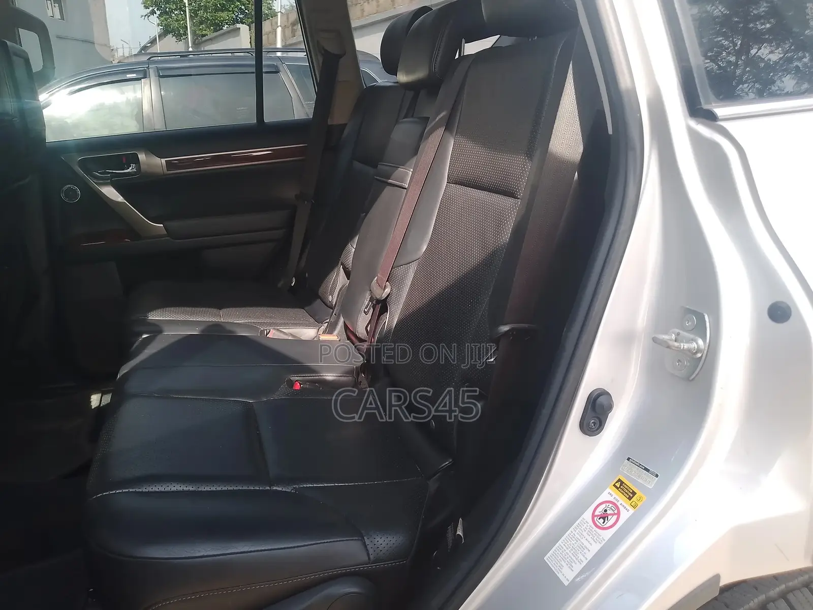 Lexus GX 2010 Silver