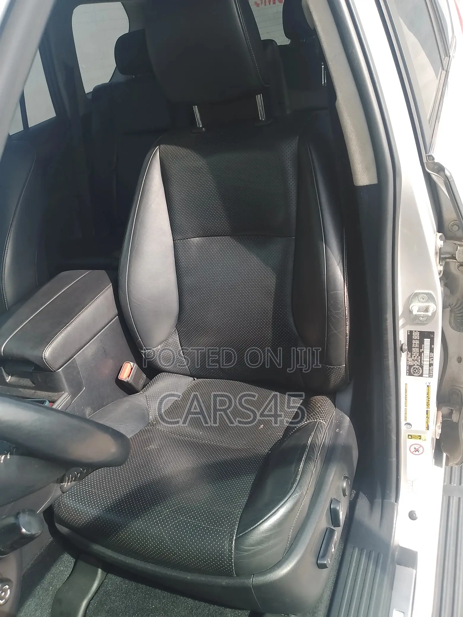 Lexus GX 2010 Silver