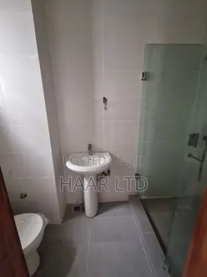 5bdrm Duplex in Ahmadu Bello Way for sale
