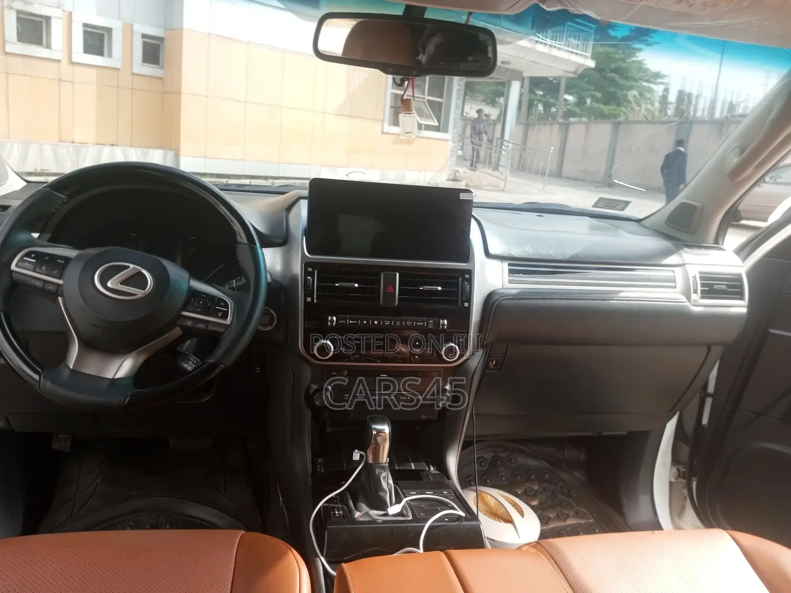 Lexus GX 2018 White