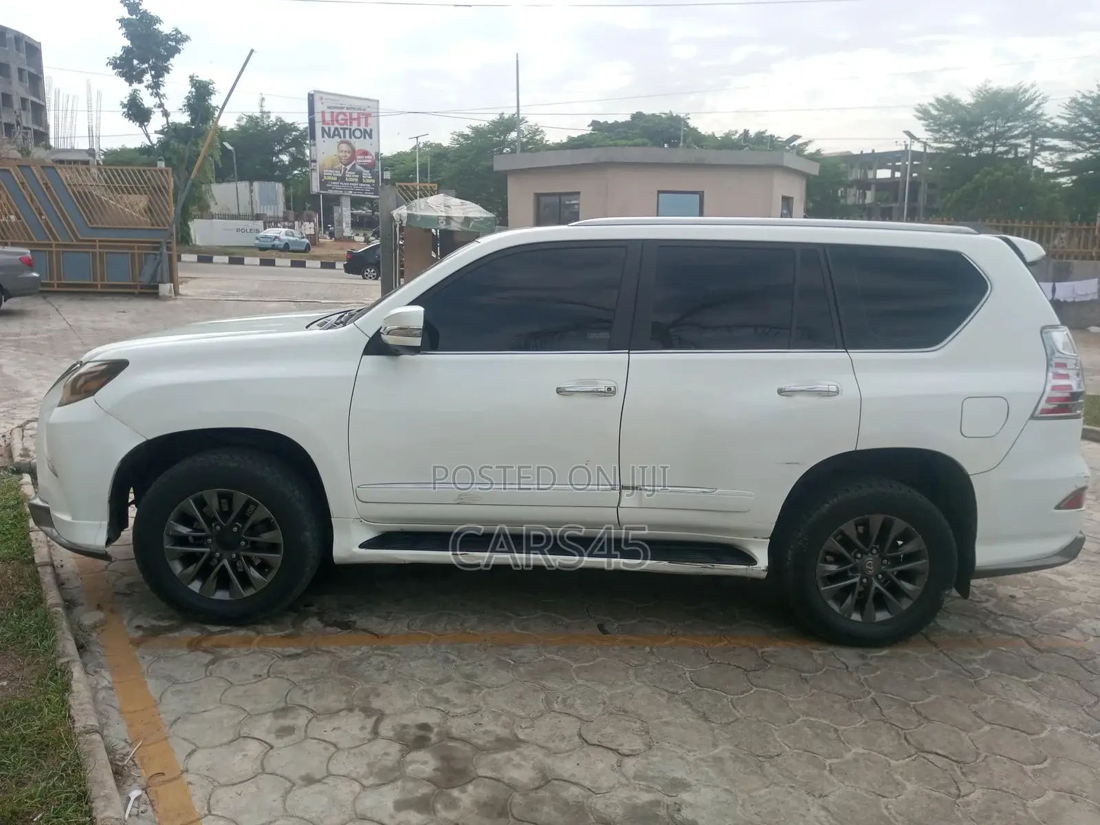 Lexus GX 2018 White