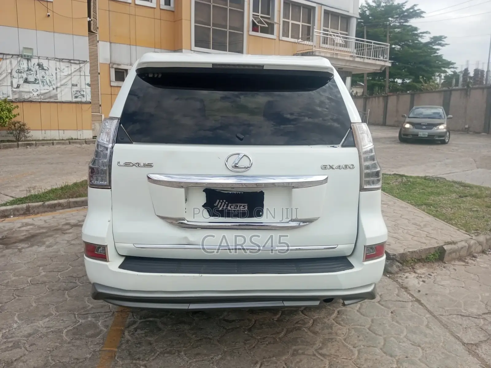 Lexus GX 2018 White