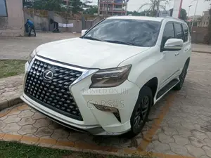 Lexus GX 2018 White