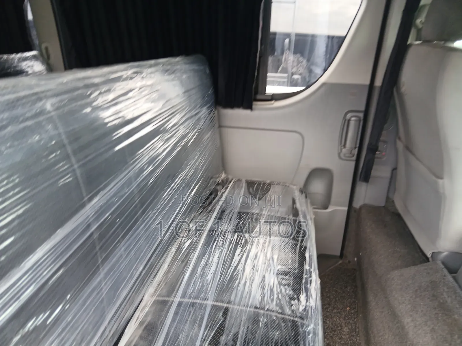 Toyota HiAce 2012 Grey