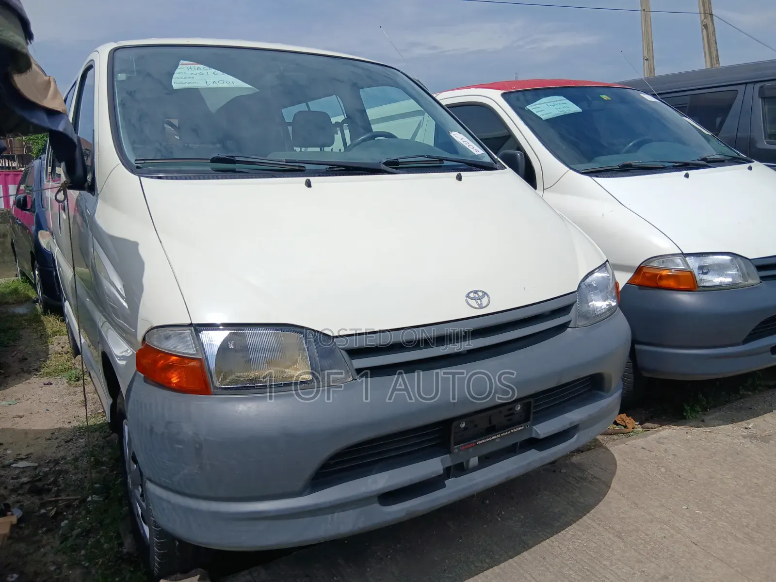 Toyota HiAce 2004 White