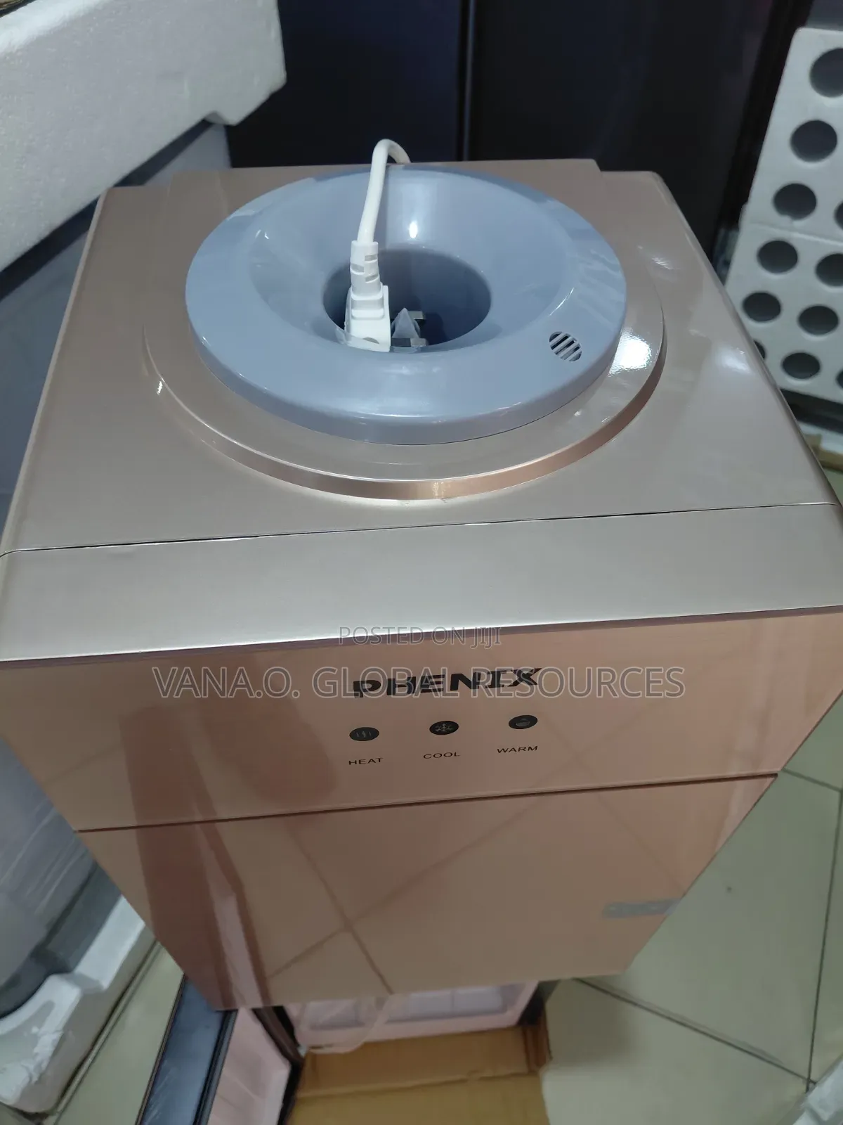 Water Dispenser With Fridge