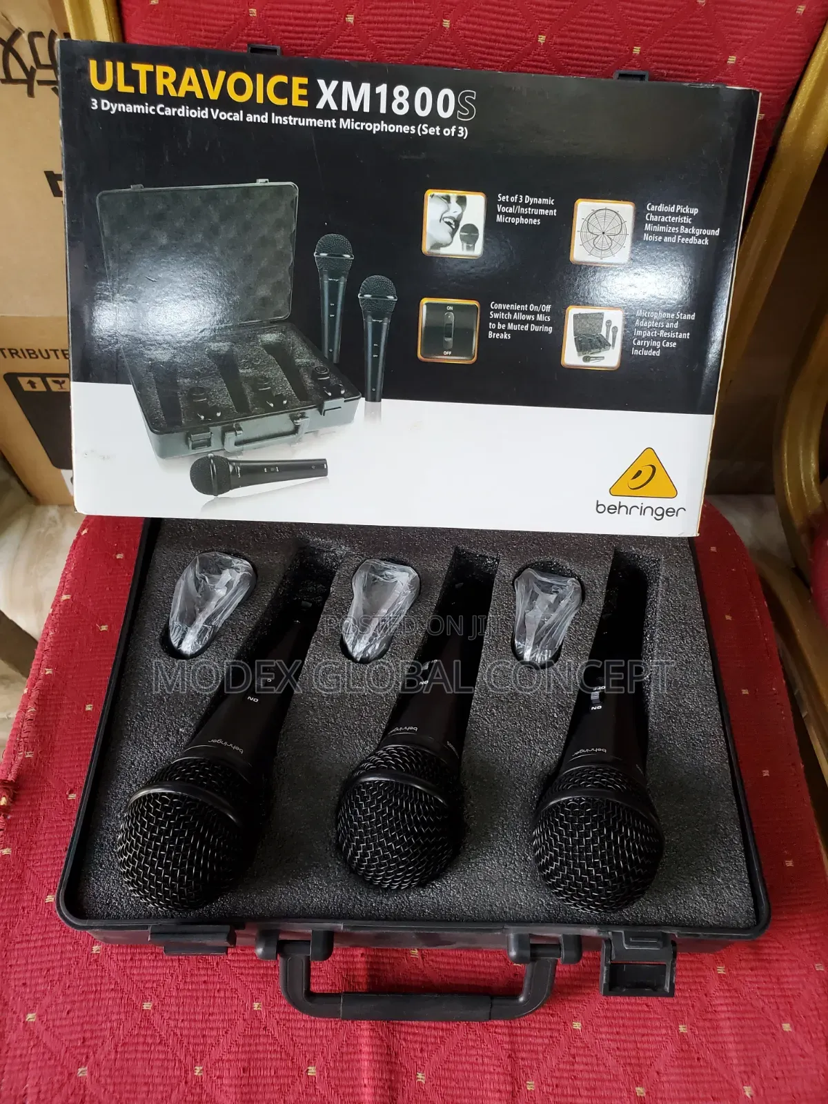 Microphone
