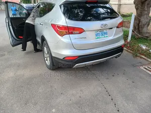 Hyundai Santa Fe Limited 4dr SUV AWD (3.3L 6cyl 6A) 2014 Silver
