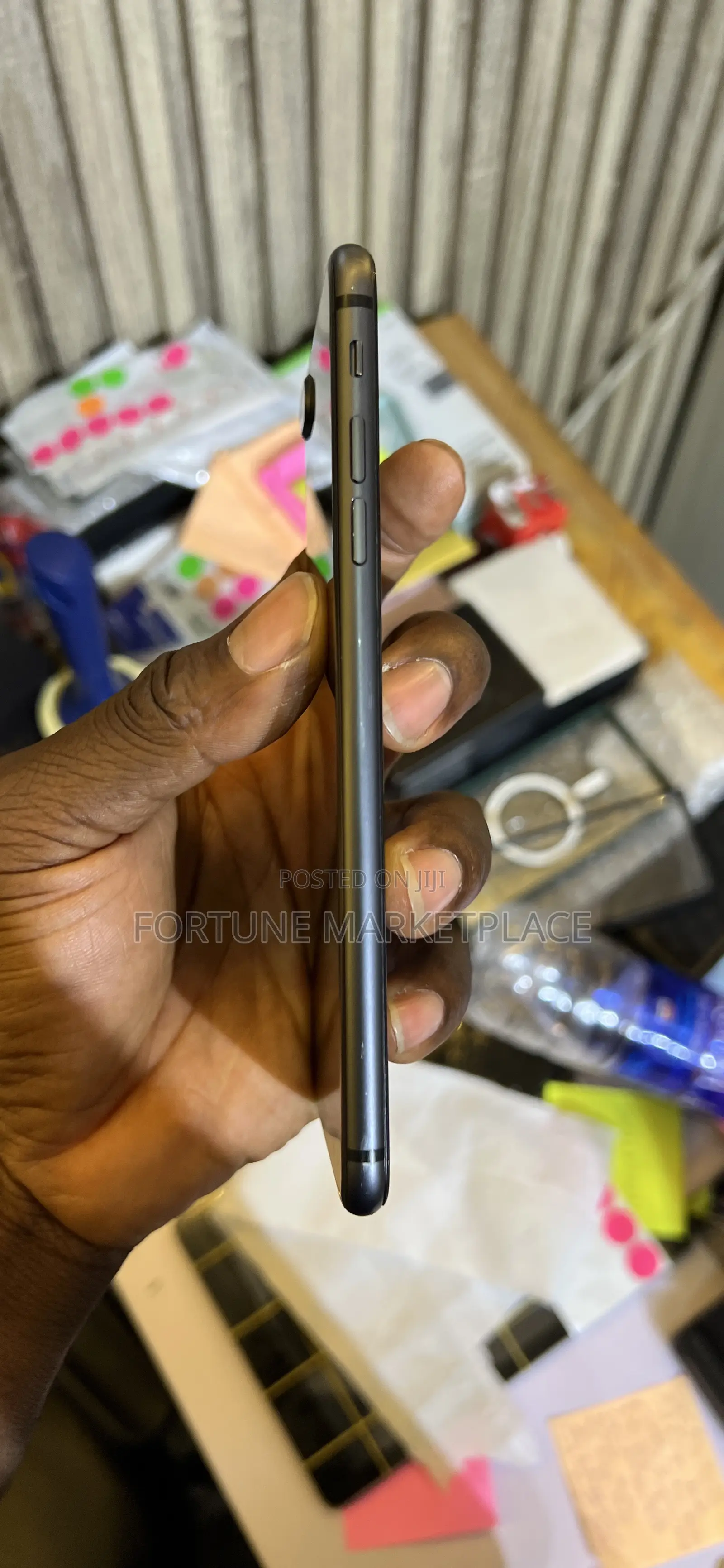 Apple iPhone 8 Plus 64 GB Black