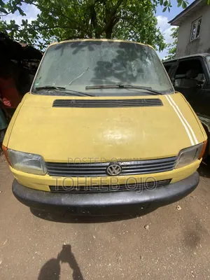 Volkswagen Transporter 1988 Yellow