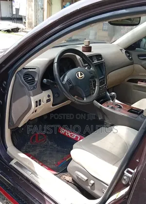 Lexus IS 250 Automatic 2010 Brown