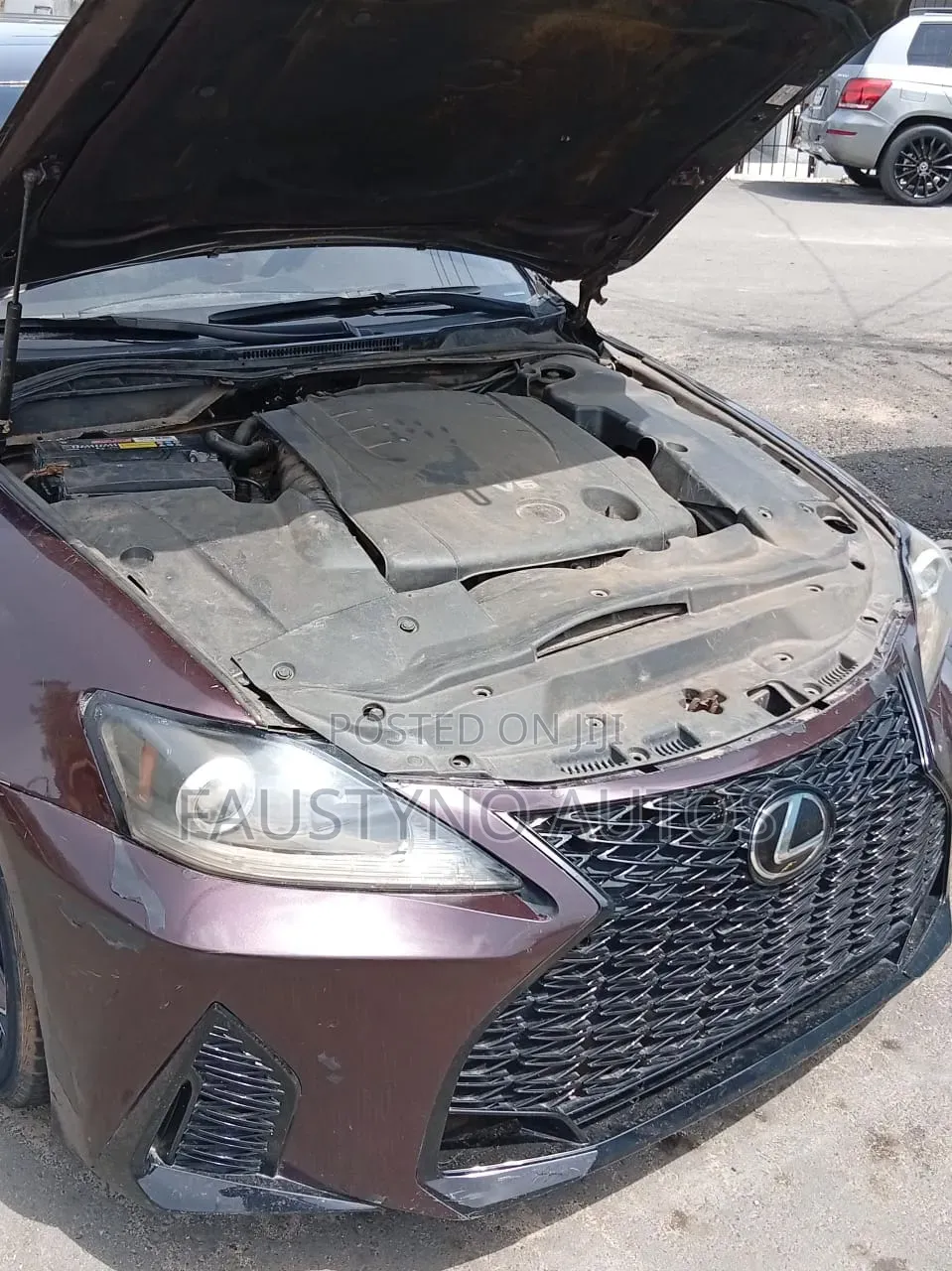 Lexus IS 250 Automatic 2010 Brown
