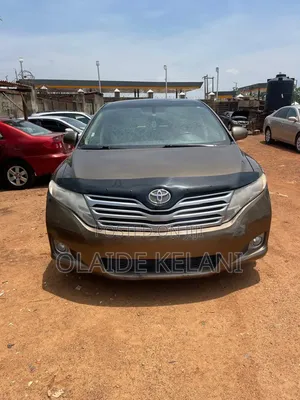 Toyota Venza AWD 2010 Brown