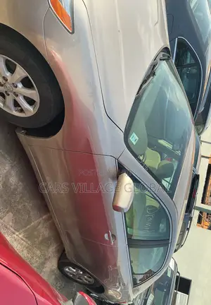 Toyota Camry 2008 Gold