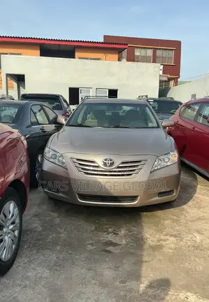 Toyota Camry 2008 Gold
