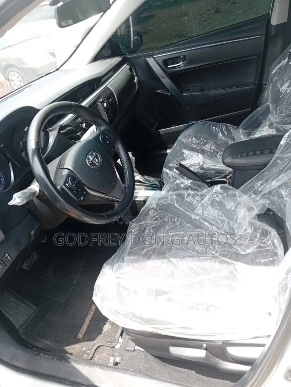 Toyota Corolla 2016 White