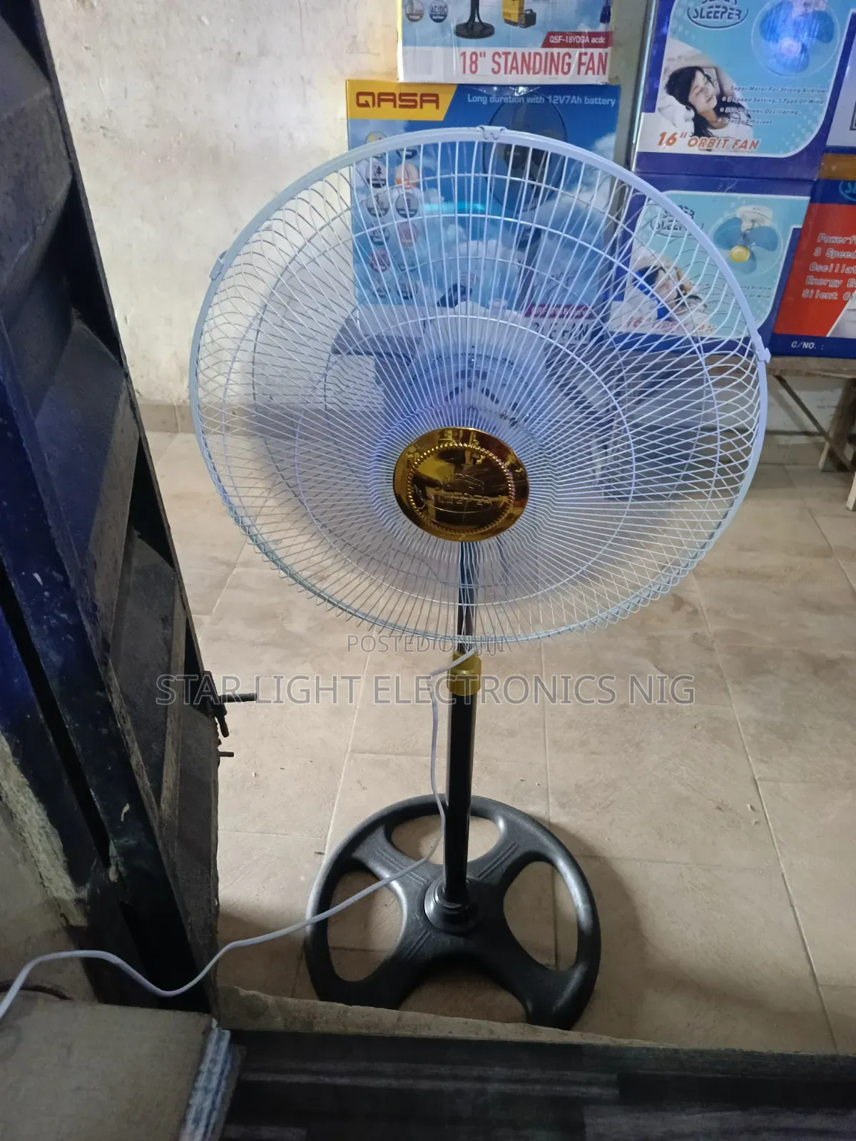 Stand Fan Super Sleeper 18 Inches