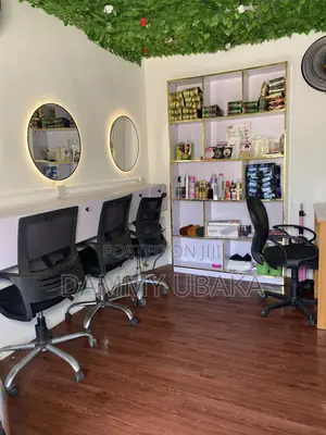 Saloon Shop Up For Sale Or Rent Which All The Equipment Needed