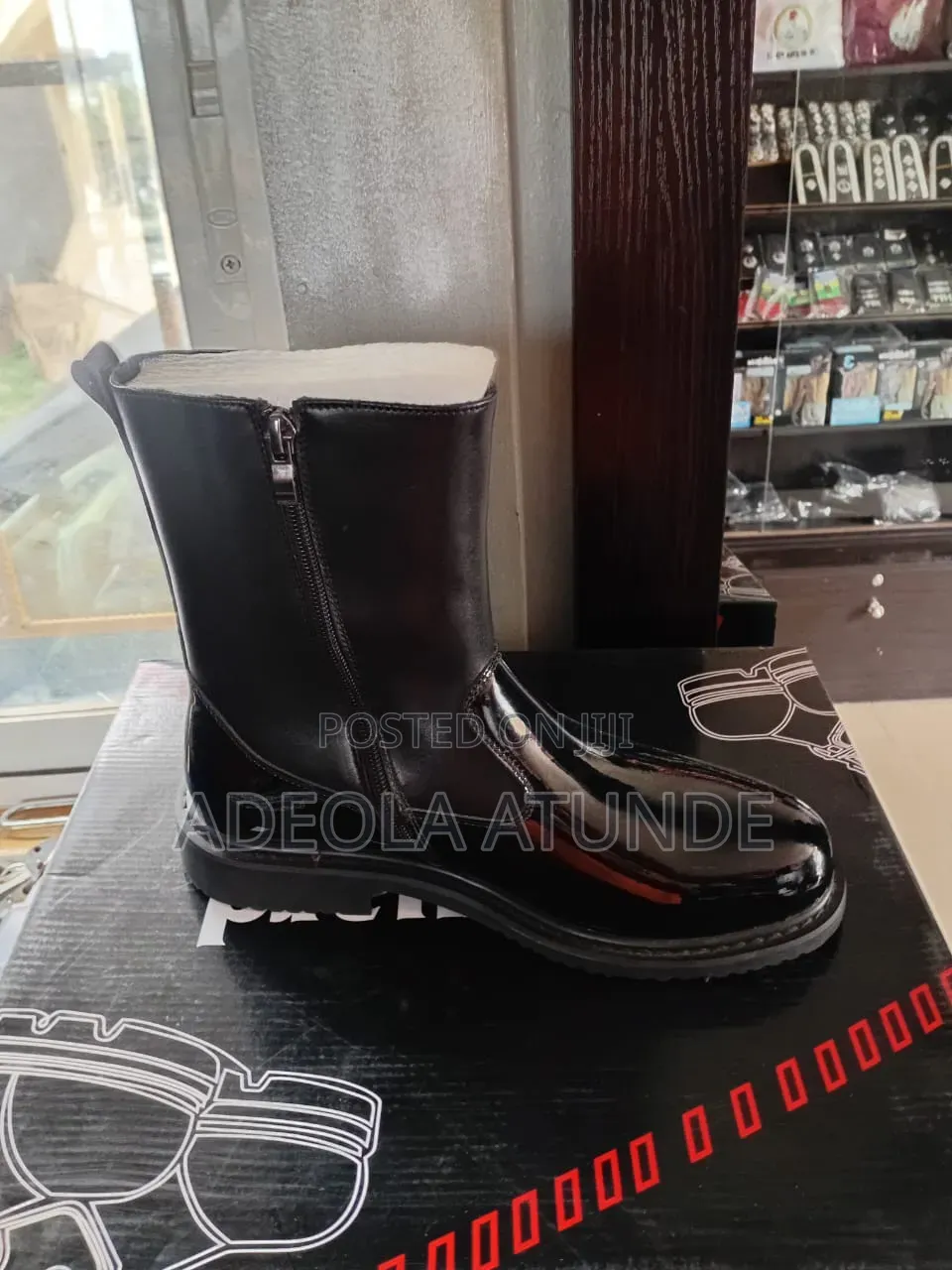 Officer Wetlook Shoe