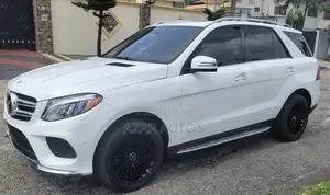 Mercedes-Benz E350 2015