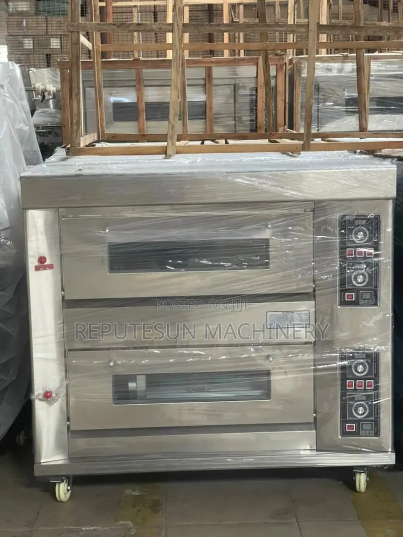 2 Deck, 4 Trays Oven