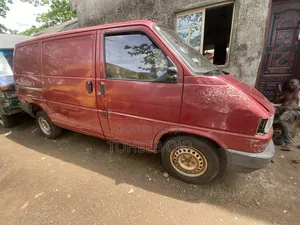 Volkswagen Transporter 1991 Red